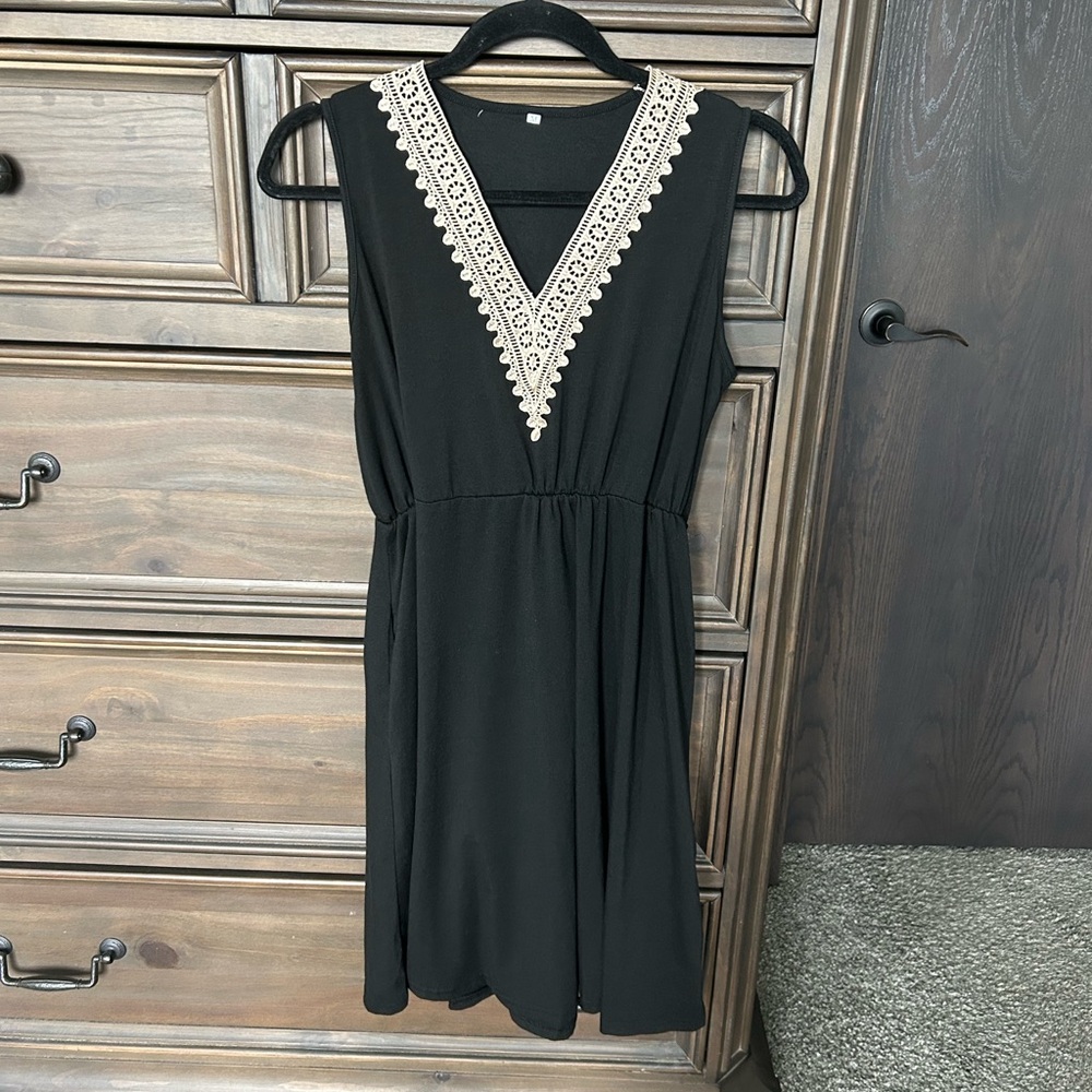 Elegant Black Dress with Cream Lace Trim